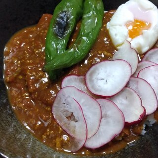 水分はトマトだけ！挽き肉カレー！